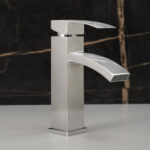 Grifo Zeus bajo cromo