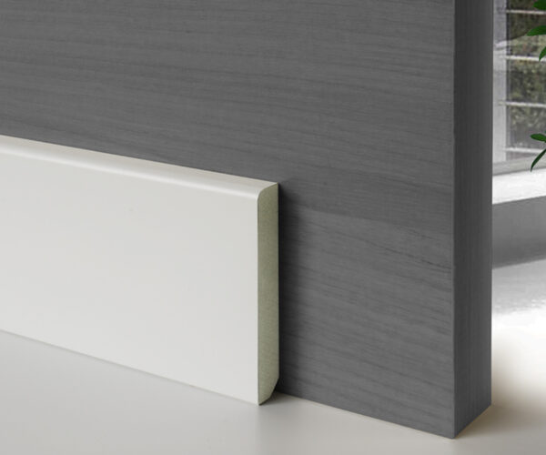 tira rodapie 2200x90x12mm ambiente