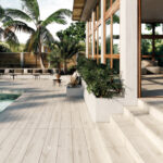 Peldaño Yoho Maple C1 33x120cm - Imagen 2