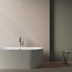 Rlv Ficus Chromatic Talco Mate 33,3x100cm TAU CERAMICA - Imagen 2
